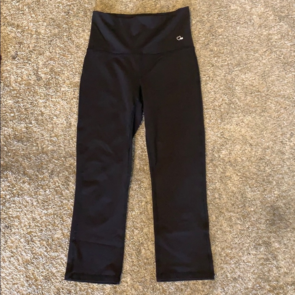 Toned by Ashy Bines 3/4 leggings